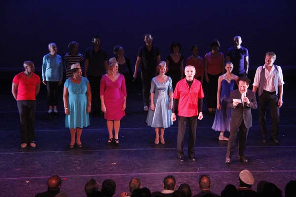 Curtain Calls, with entire cast, Ron Young, DO40 Pres. John Sefakis